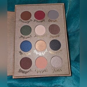 BNIB Harry Potter Eyeshadow Palette